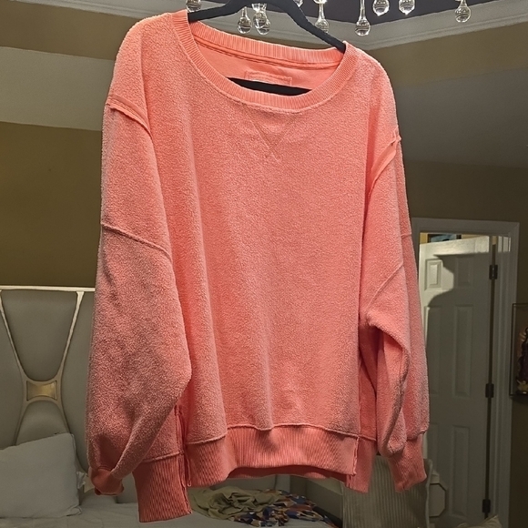 American Eagle Outfitters Coral Crew Neck Sweater - Picture 1 of 15